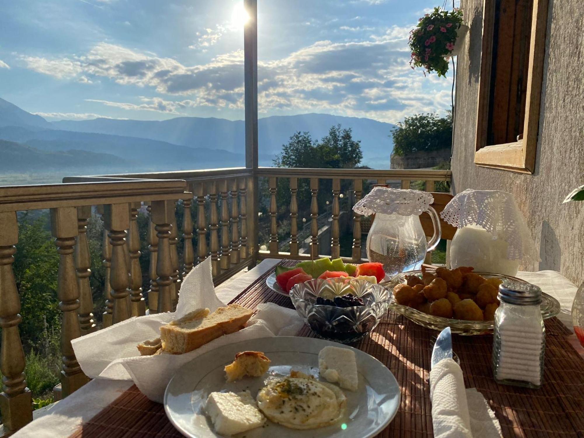 Elsa'S Villa Gjirokaster Ngoại thất bức ảnh