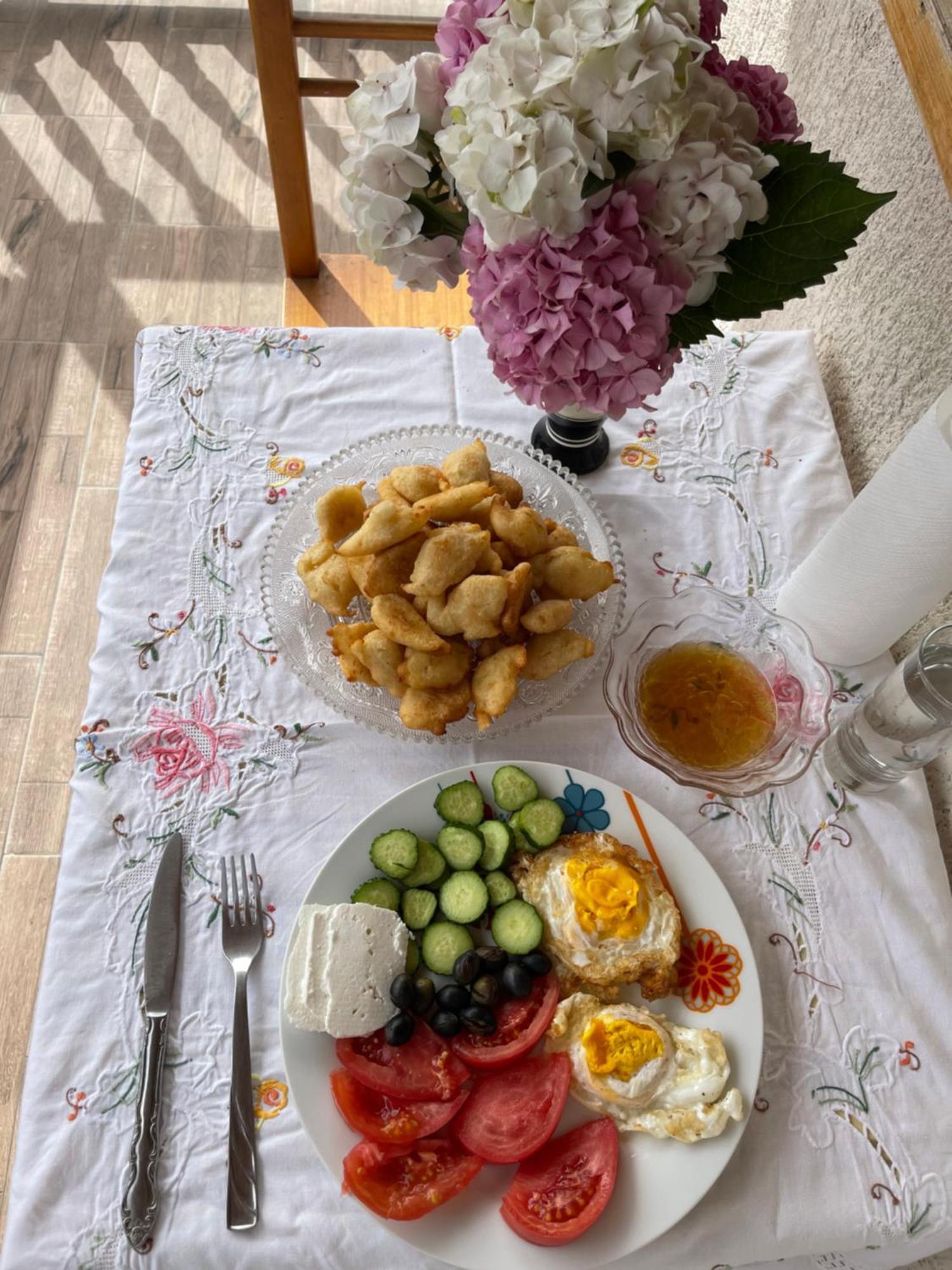 Elsa'S Villa Gjirokaster Ngoại thất bức ảnh
